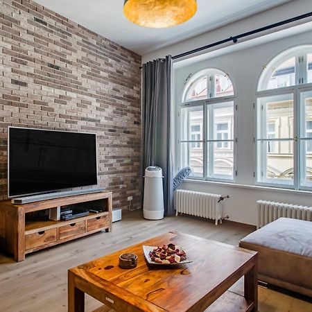 Luxury Apartment At Prague City Centre Andel! Eksteriør billede